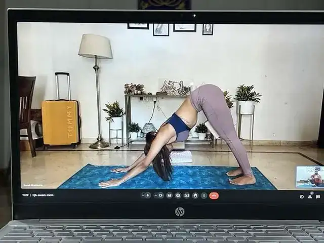 Sonali Bhadauria yoga